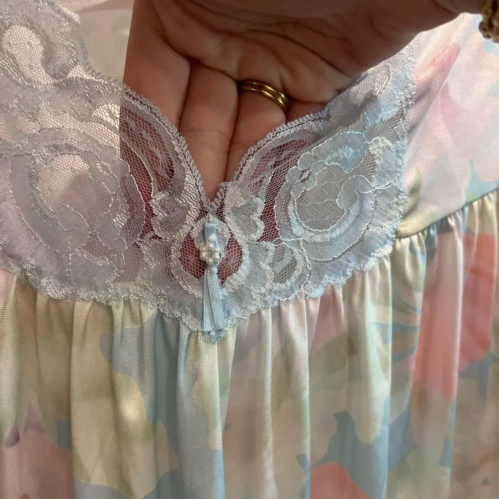 Lorraine Womens Pastel Blue Night Gown Robe Set OS Floral Vintage Short Sleeve